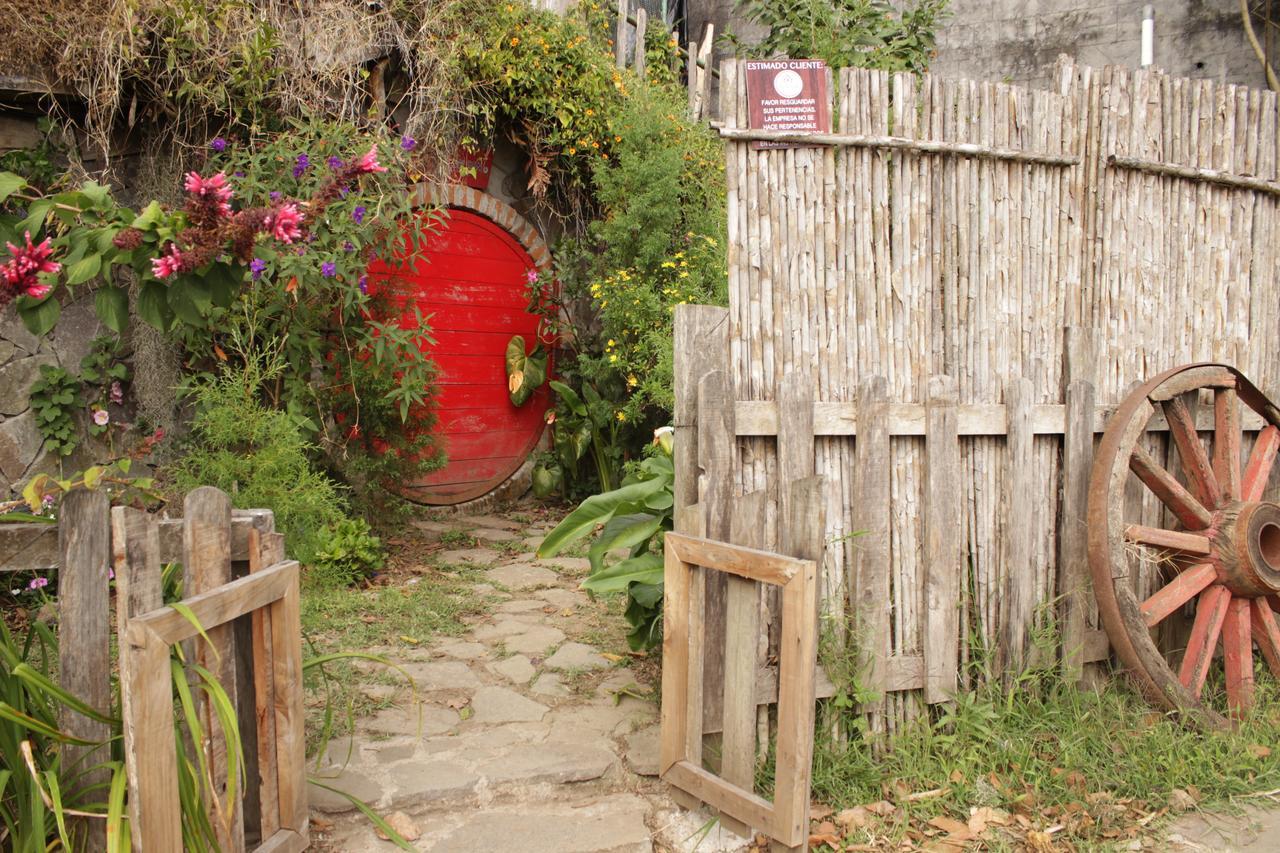 The Hobbit La Comarca Hotel Nueva San Salvador Exterior photo